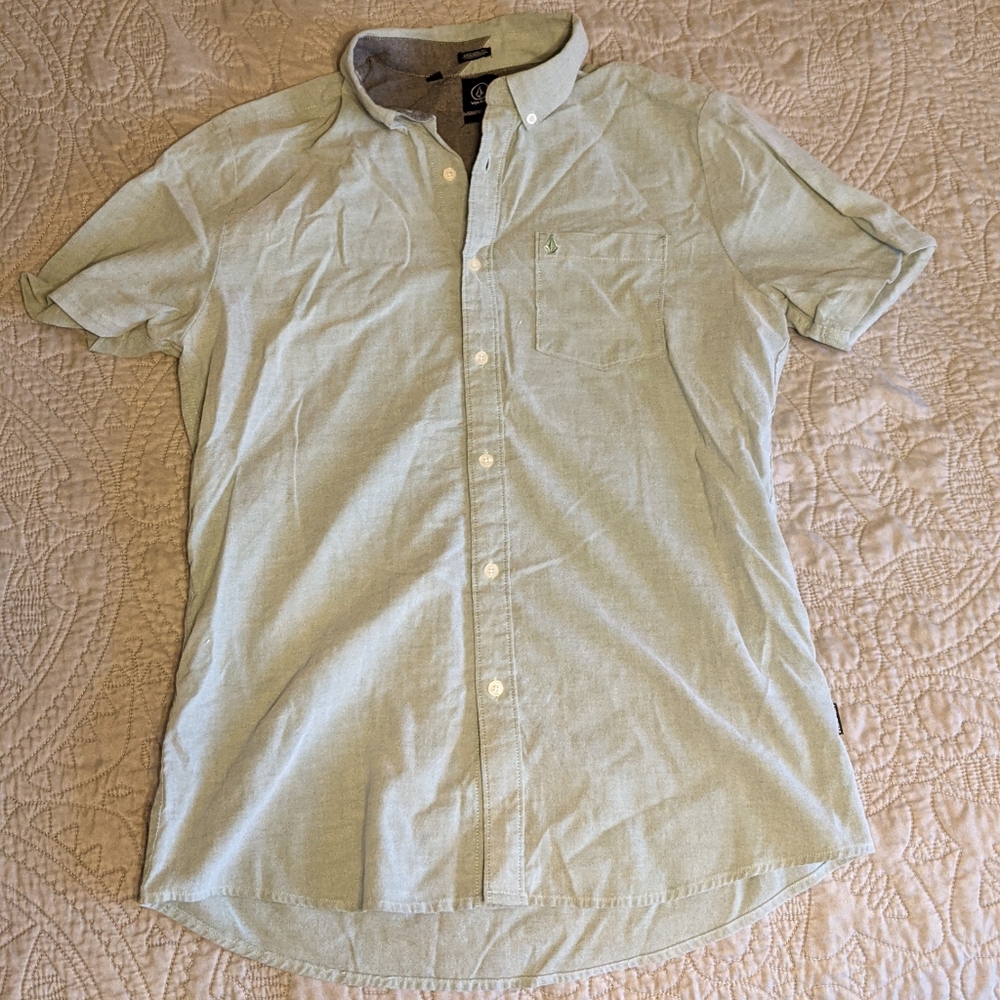 Volcom Button Up
